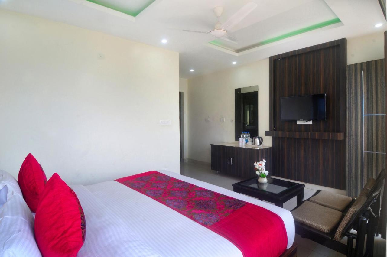 Hotel Bliss Valley Dharamshala - Beautiful View Of Mountains From Rooms 외부 사진