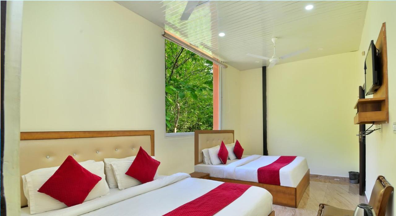 Hotel Bliss Valley Dharamshala - Beautiful View Of Mountains From Rooms 외부 사진