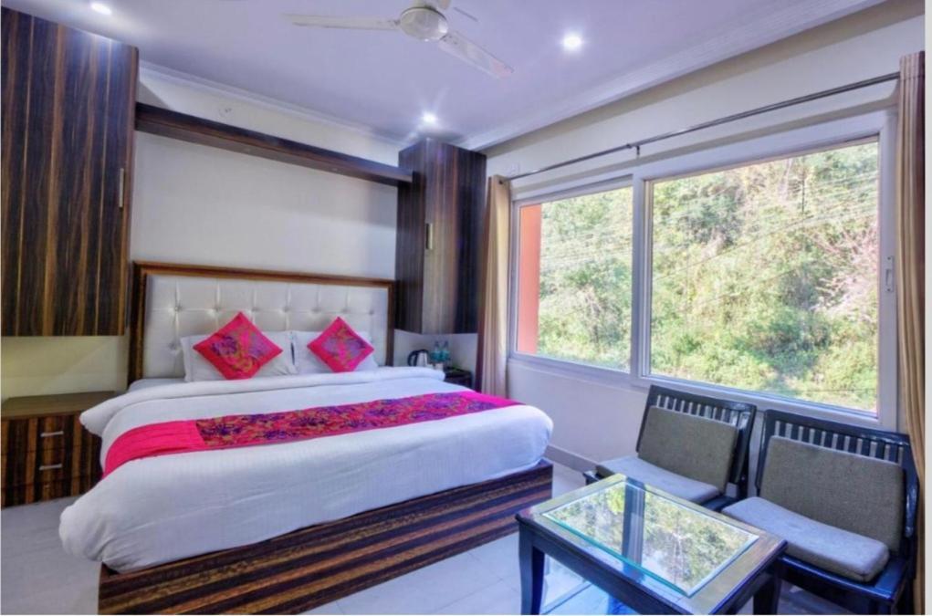 Hotel Bliss Valley Dharamshala - Beautiful View Of Mountains From Rooms 외부 사진
